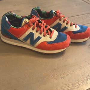 Men’s New Balance 574 Hawaii Trainers in Red